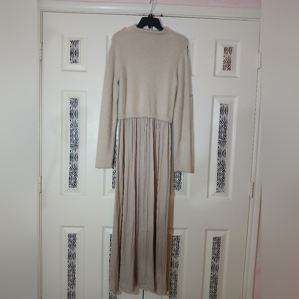 Anthropologie Thea Long Sleeve Twofer Cream and Tan Maxi Dress Size L (NWT) - Picture 4 of 8